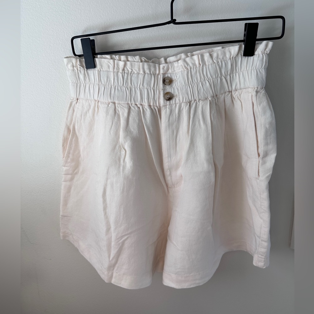 Madewell cream linen blend shorts, size S